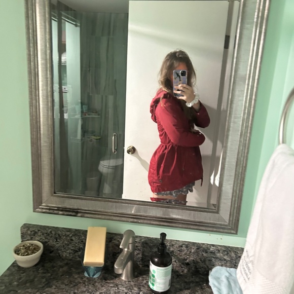 Dark deep red Lululemon rain jacket - Picture 9 of 10